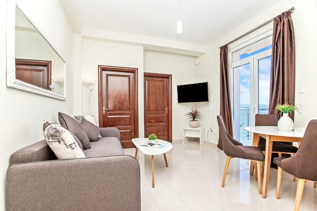 Apartments Isja Тиват Экстерьер фото